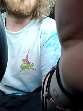 Snapshot of DrownMentallyyy chatting on 18, 1, 2025 DrownMentallyyy online show from 18, 1, 2025