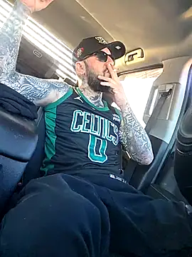 Beardedtattood online show from 2, 11, 2025