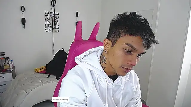 Snapshot of Leonard_Price chatting on 27, 3, 2026 Leonard Price online show from 27, 3, 2026