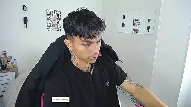 Snapshot of Leonard_Price chatting on 10, 4, 2026 Leonard Price online show from 10, 4, 2026