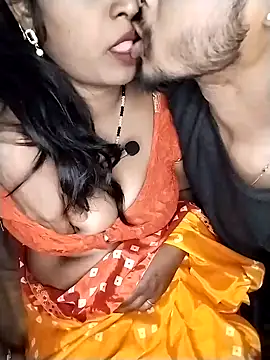 Snapshot of Indian_Lust_Couple chatting on 9, 4, 2026 Indian Lust Couple online show from 9, 4, 2026