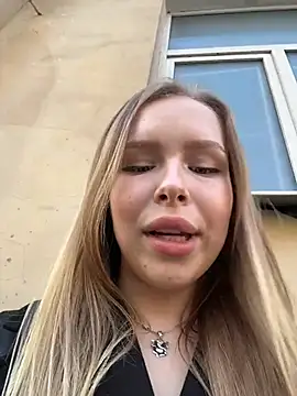 Snapshot of mur_girl chatting on 14, 3, 2026 mur girl online show from 14, 3, 2026