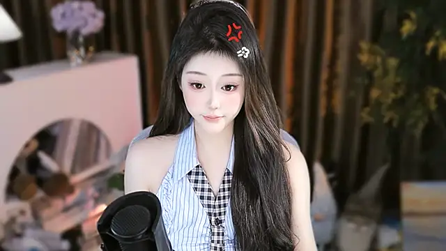 Arwyn-rr online show from 12, 11, 2025