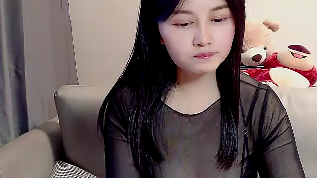 Snapshot of Little-sweet chatting on 12, 2, 2025 Little-sweet online show from 12, 2, 2025