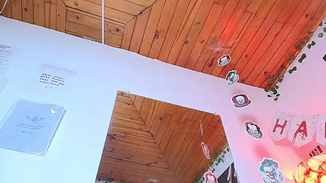 Naia x online show from 25, 10, 2025