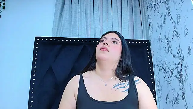 Naia x online show from 12, 4, 2026