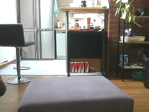 Snapshot of Nicetomeetyoubb chatting on 14, 4, 2026 Nicetomeetyoubb online show from 14, 4, 2026