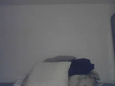 Snapshot of Nicetomeetyoubb chatting on 17, 5, 2026 Nicetomeetyoubb online show from 17, 5, 2026