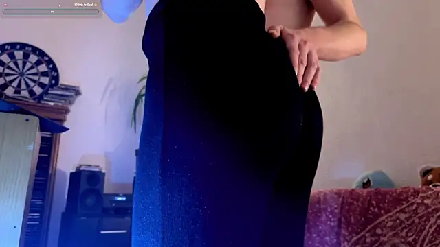 Snapshot of Anna_nnaaa chatting on 10, 9, 2025 Anna nnaaa online show from 10, 9, 2025