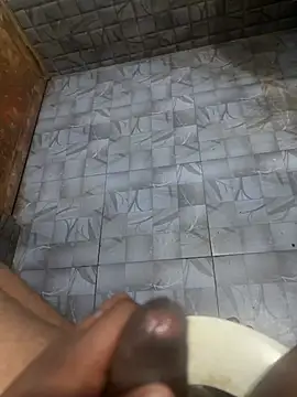 Snapshot of Mallu_ajanraj143 chatting on 21, 4, 2026 Mallu ajanraj143 online show from 21, 4, 2026