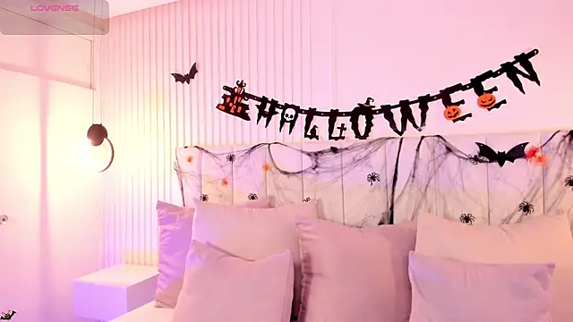 natali henao online show from 29, 10, 2025