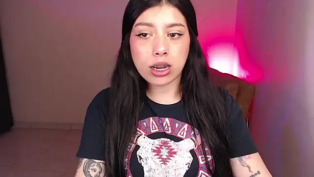 Snapshot of iam_emy chatting on 24, 3, 2026 iam emy online show from 24, 3, 2026