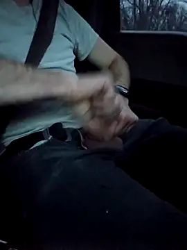 Spunwhiteboy1992 online show from 24, 11, 2025