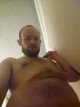 Spunwhiteboy1992 online show from 8, 4, 2026