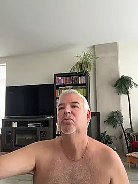 Snapshot of aarosteev2 chatting on 9, 7, 2026 aarosteev2 online show from 9, 7, 2026