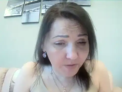 ClaireSunset online show from 27, 5, 2026