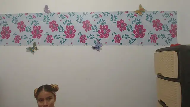 Naomi991 online show from 5, 3, 2025