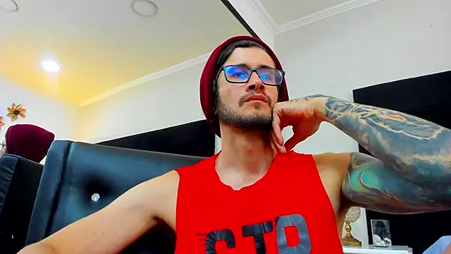 Loggan donnelly online show from 17, 2, 2025