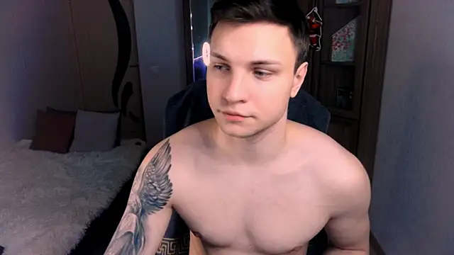 handsome guy01 online show from 17, 12, 2024