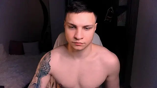 handsome guy01 online show from 27, 12, 2024