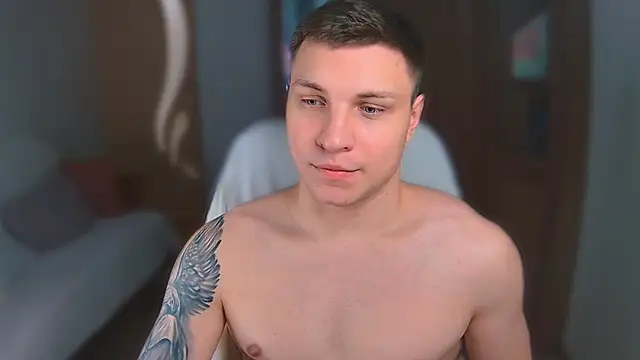 handsome guy01 online show from 17, 2, 2025