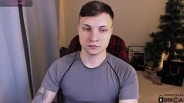 handsome guy01 online show from 10, 1, 2026