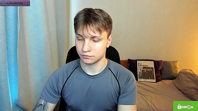 handsome guy01 online show from 10, 2, 2026