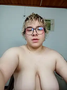 amalia love online show from 21, 12, 2025