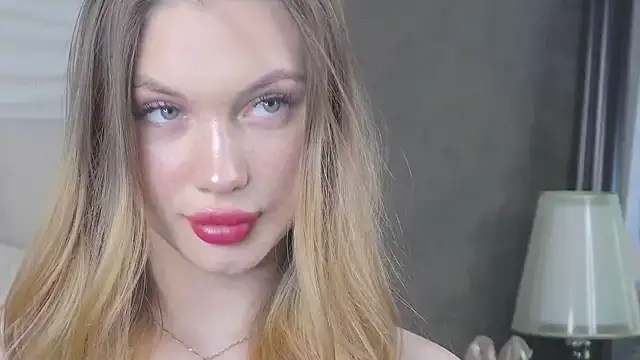 Snapshot of ViolaFlirt chatting on 10, 2, 2025 ViolaFlirt online show from 10, 2, 2025
