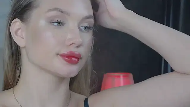 Snapshot of ViolaFlirt chatting on 15, 2, 2025 ViolaFlirt online show from 15, 2, 2025
