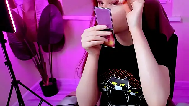 CarolGiggly online show from 23, 11, 2025