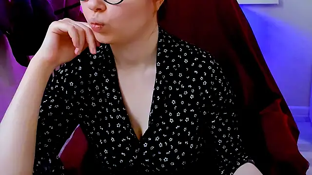 CarolGiggly online show from 21, 12, 2025