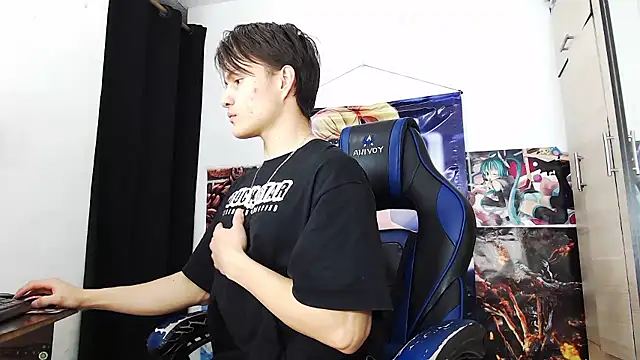 Snapshot of sr_jaeger chatting on 28, 11, 2025 sr jaeger online show from 28, 11, 2025