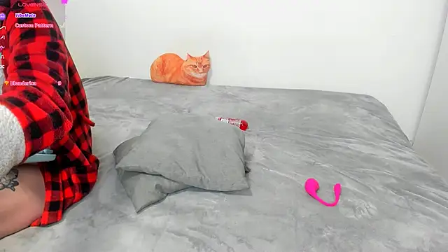 Snapshot of ravenousbiter chatting on 16, 2, 2025 ravenousbiter online show from 16, 2, 2025