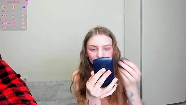 Snapshot of ravenousbiter chatting on 7, 3, 2025 ravenousbiter online show from 7, 3, 2025