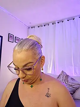 Aligoldbottom online show from 27, 2, 2025