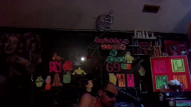 Snapshot of kjs_daddy123 chatting on 8, 4, 2026 kjs daddy123 online show from 8, 4, 2026