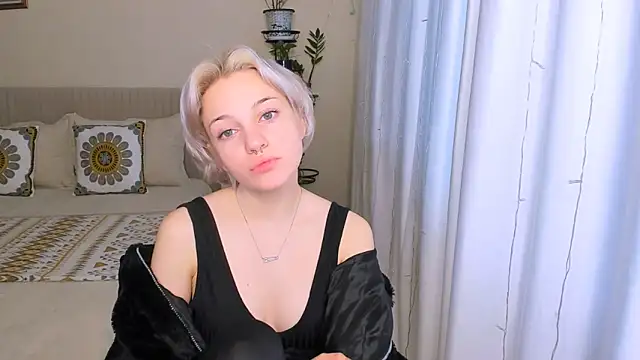 VelvetVixen155 online show from 23, 2, 2025