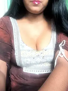 Snapshot of NEETU-89 chatting on 7, 10, 2025 NEETU-89 online show from 7, 10, 2025