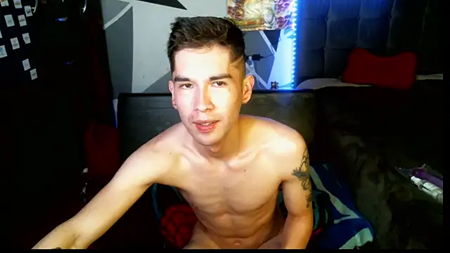 Snapshot of samael1107 chatting on 3, 12, 2024 samael1107 online show from 3, 12, 2024