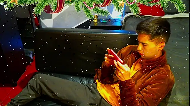 Snapshot of samael1107 chatting on 15, 12, 2024 samael1107 online show from 15, 12, 2024