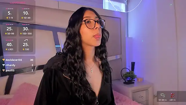 Snapshot of Mis__lola chatting on 25, 11, 2025 Mis lola online show from 25, 11, 2025