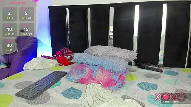 Snapshot of Kala_Alia chatting on 19, 10, 2025 Kala Alia online show from 19, 10, 2025