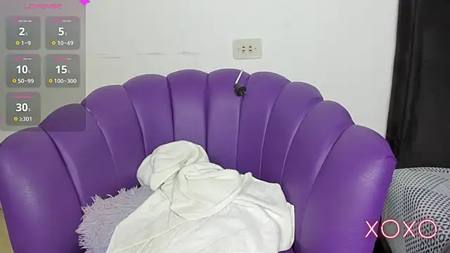 Snapshot of Kala_Alia chatting on 27, 10, 2025 Kala Alia online show from 27, 10, 2025