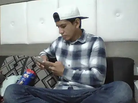 oiram27 online show from 16, 10, 2025