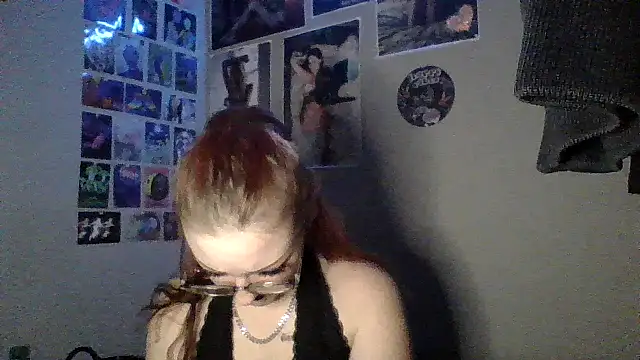 Snapshot of angel_star420864 chatting on 10, 12, 2024 angel star420864 online show from 10, 12, 2024