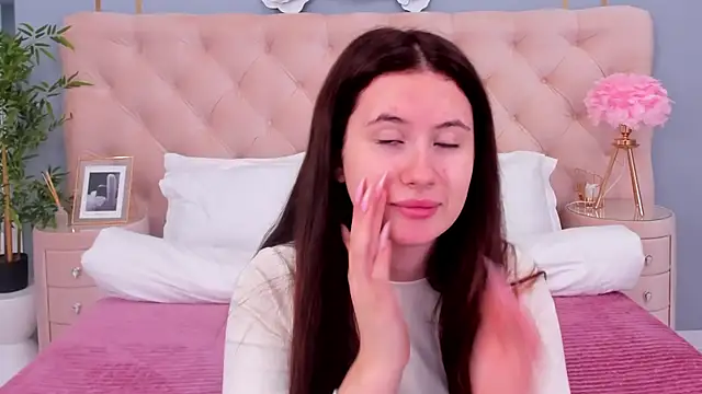 milaleoneli online show from 27, 1, 2025