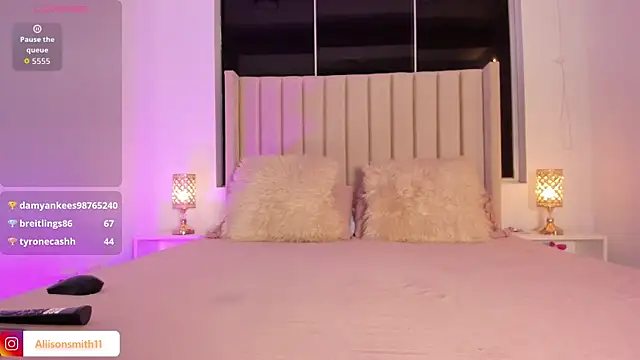 Aliison Smith online show from 18, 12, 2025