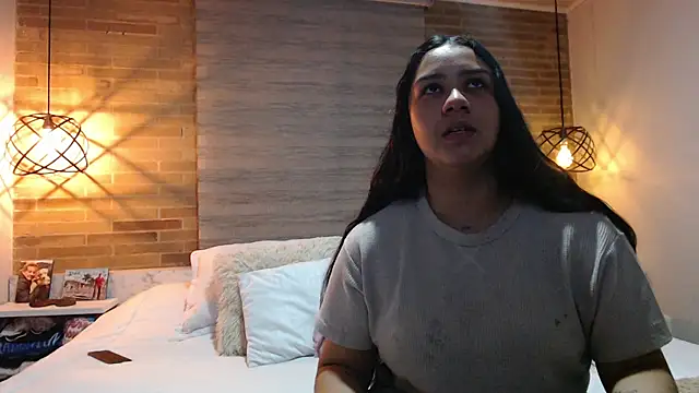 Snapshot of Scarlett_Jazmin chatting on 5, 12, 2025 Scarlett Jazmin online show from 5, 12, 2025