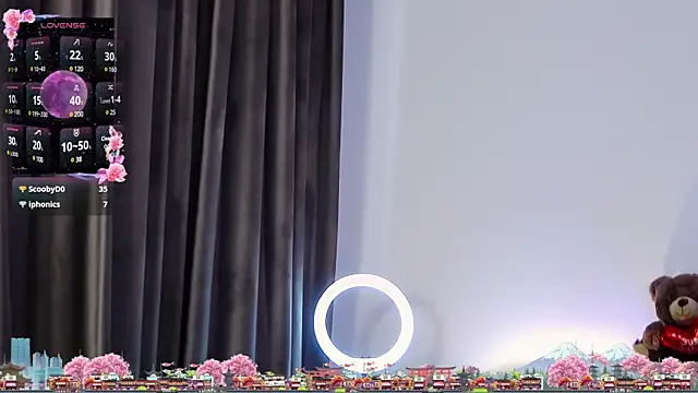 AveryWillow online show from 9, 3, 2025